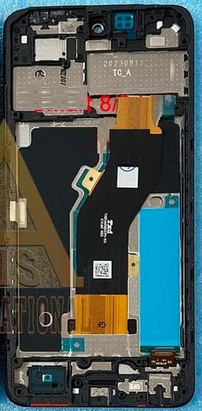 Lcd Frame Middle Chassis for Infinix Smart 8 hd X6525 Black - image 1